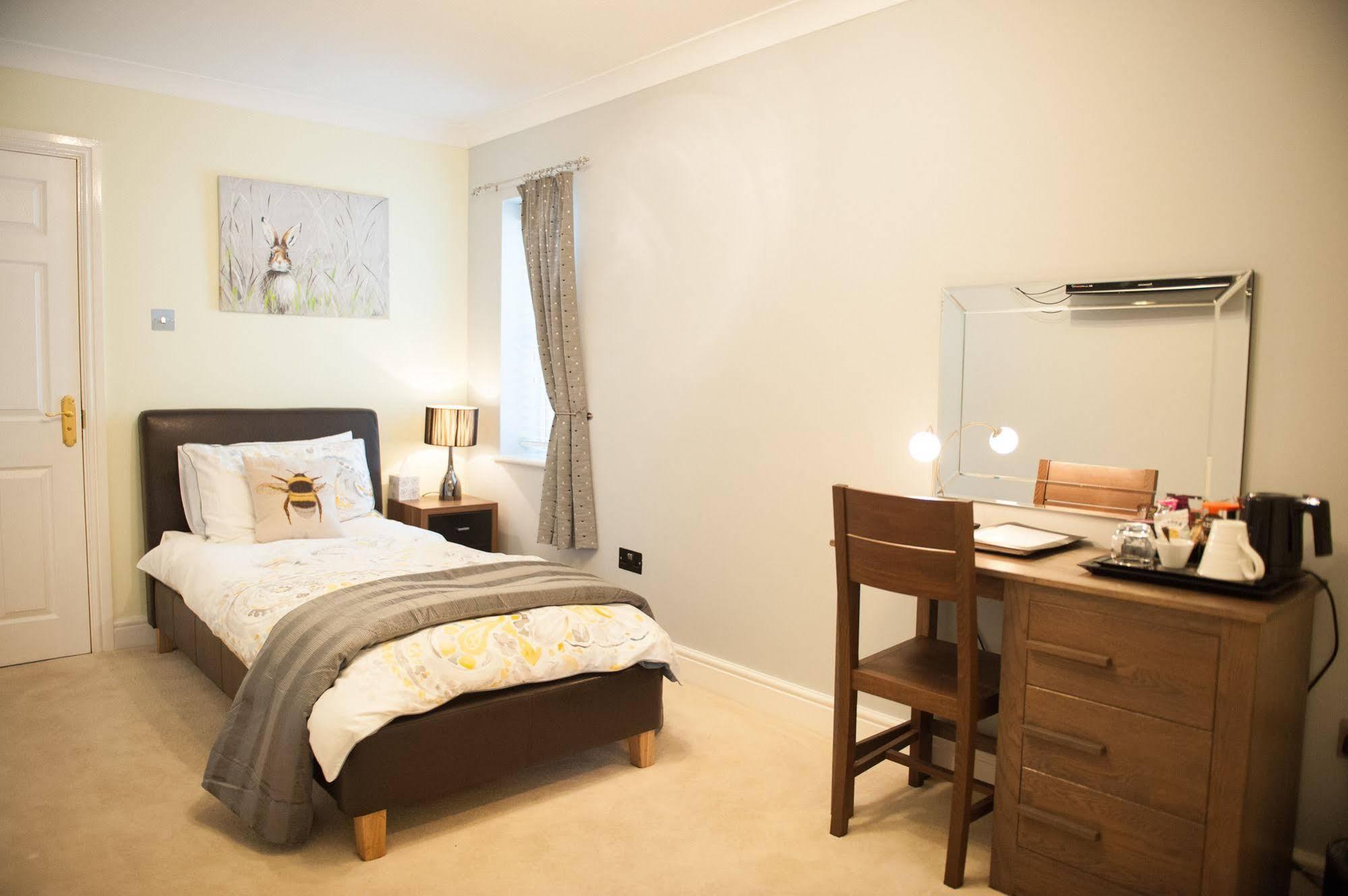 Homelands Apartment Cheltenham Luaran gambar