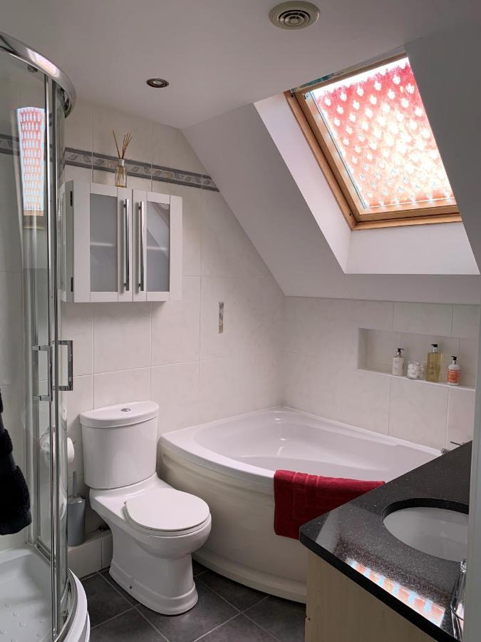 Homelands Apartment Cheltenham Luaran gambar