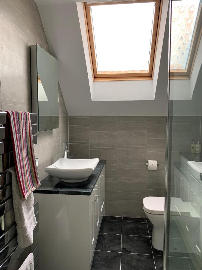 Homelands Apartment Cheltenham Luaran gambar