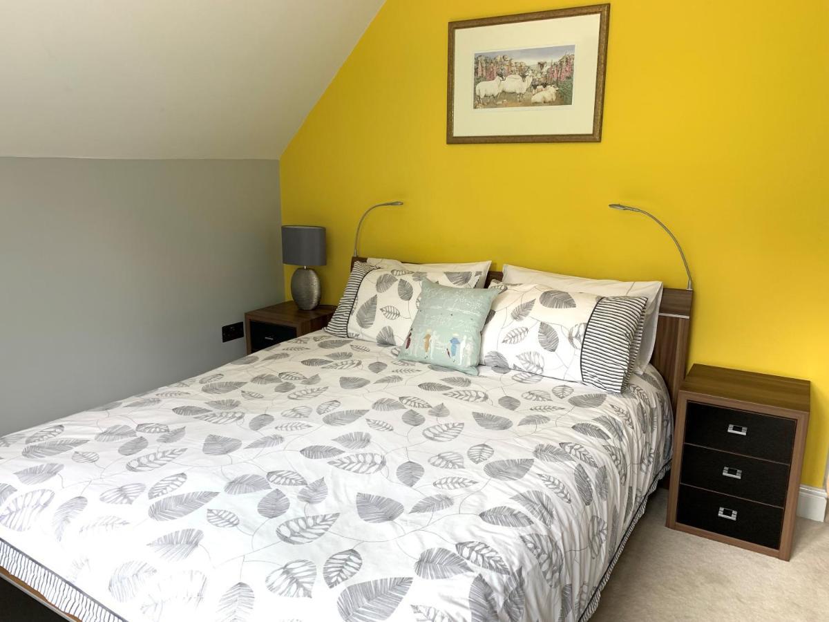 Homelands Apartment Cheltenham Luaran gambar