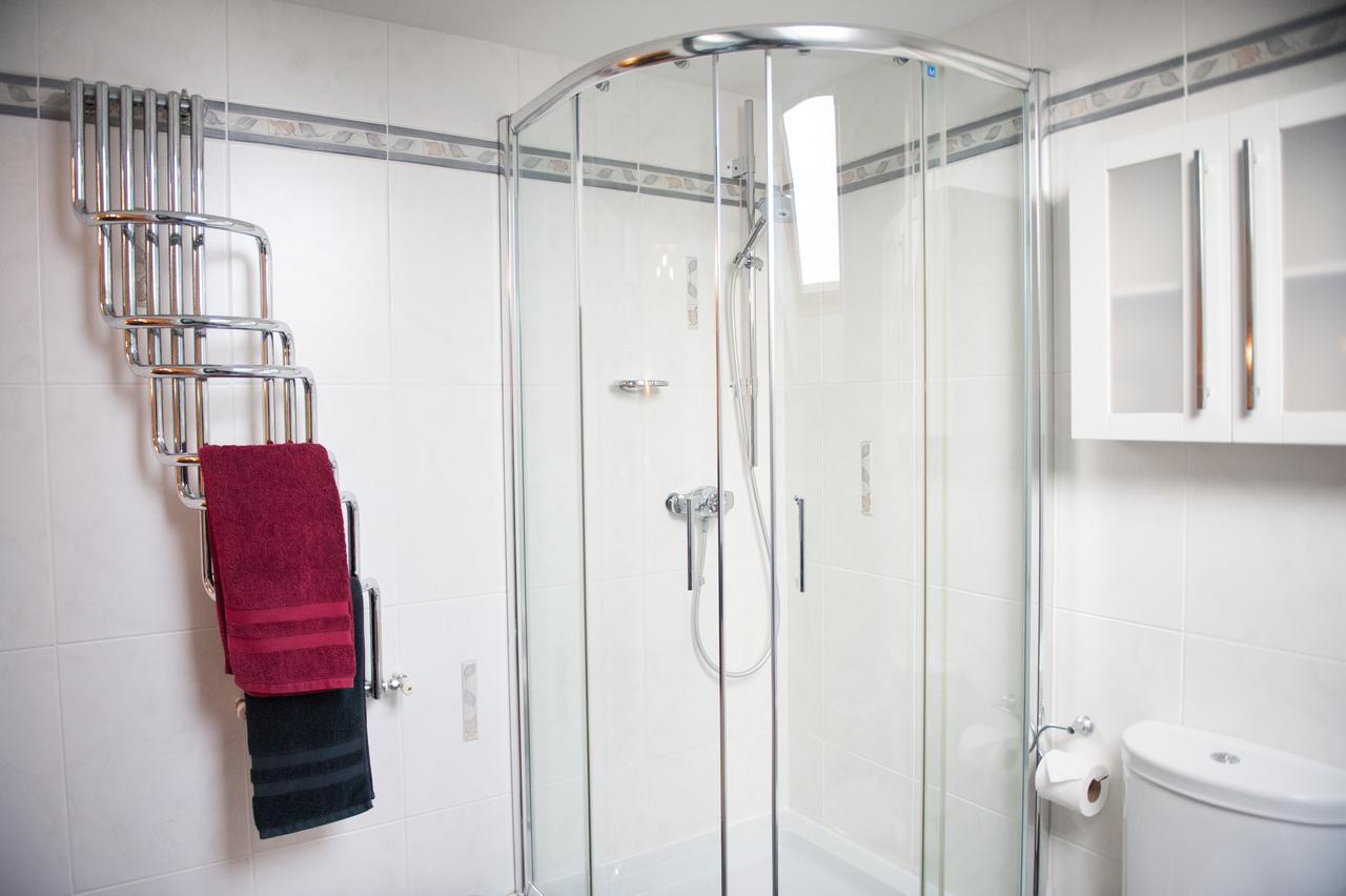 Homelands Apartment Cheltenham Luaran gambar